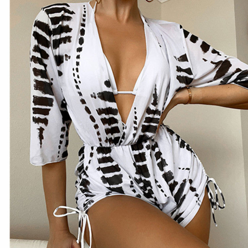 2026 New European and American Amazon Cross-border Three-piece Bikini Beach Sunscreen Printed Drawstring Blouse Swimwear for Women.           M.Esk
