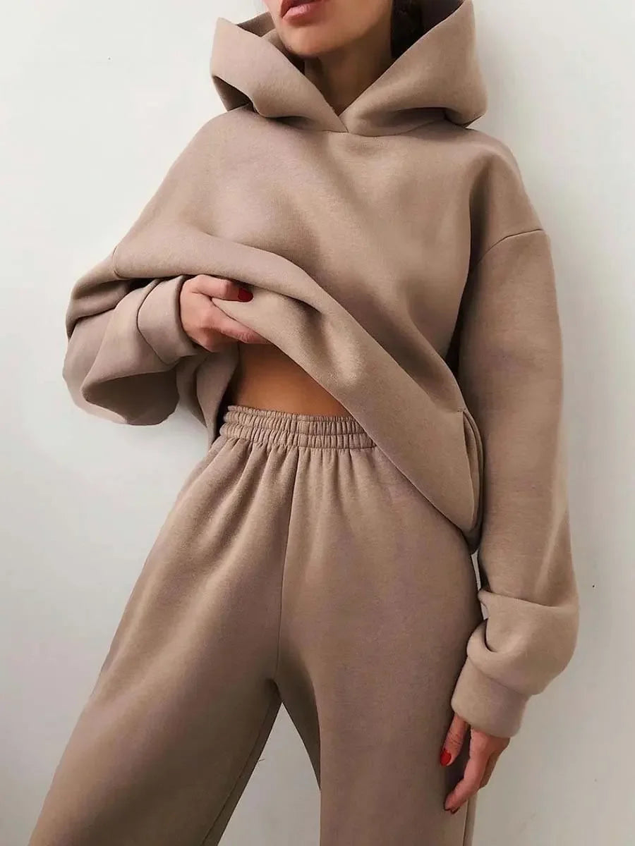 Two-Piece Oversized Tracksuit for Women, Warm Hoodie Sweatshirts,Long Pant Sets, Casual Hoodie, Monochromatic Pullovers, Winter.                                    M.Esk