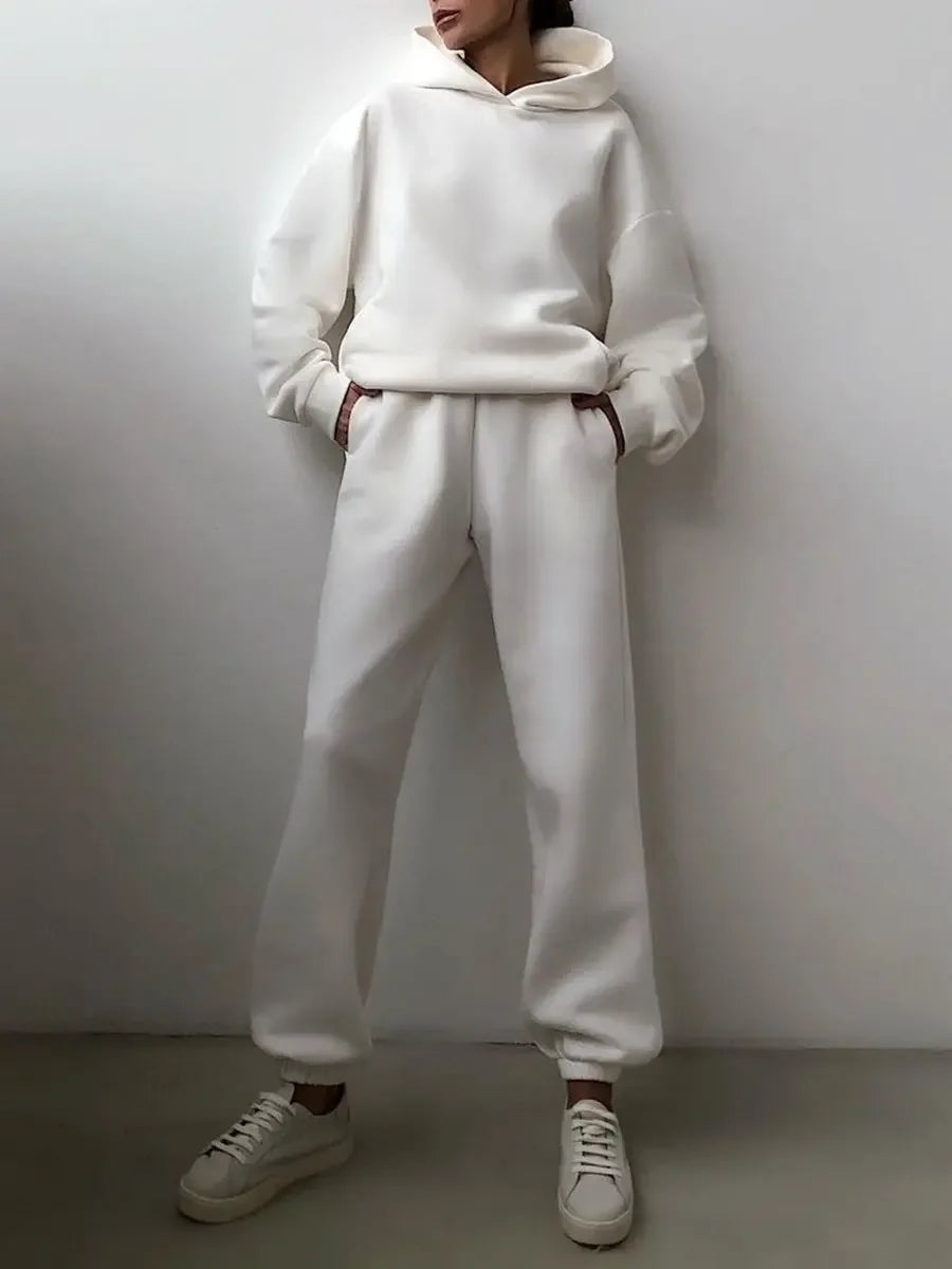 Two-Piece Oversized Tracksuit for Women, Warm Hoodie Sweatshirts,Long Pant Sets, Casual Hoodie, Monochromatic Pullovers, Winter.                                    M.Esk