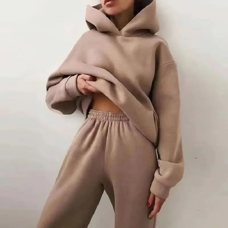 Women's Oversized Tracksuit Set Warm Autumn Fashion Hoodie Sweatshirts & Long Pants Casual Two-Piece Solid Hoody Pullover Outfit.                                                                                                M.Esiki