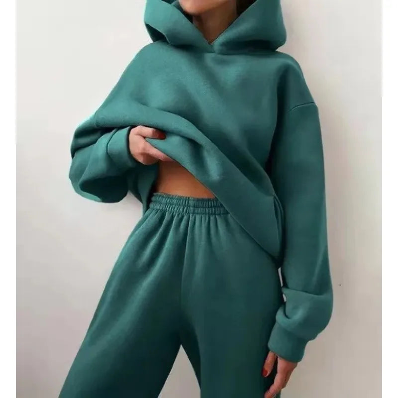 Two-Piece Oversized Tracksuit for Women, Warm Hoodie Sweatshirts,Long Pant Sets, Casual Hoodie, Monochromatic Pullovers, Winter.                                    M.Esk