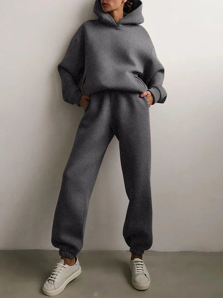 Two-Piece Oversized Tracksuit for Women, Warm Hoodie Sweatshirts,Long Pant Sets, Casual Hoodie, Monochromatic Pullovers, Winter.                                    M.Esk